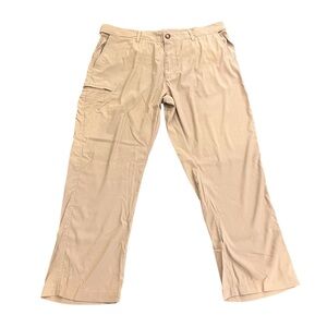 Men's UB Tech 40X30 Chinos
